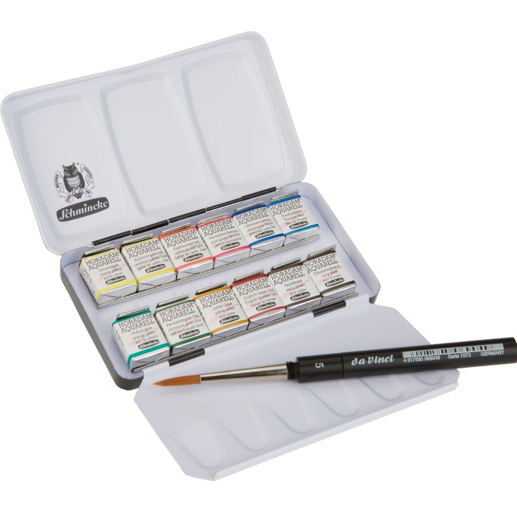 Watercolour Sketching Kit - watercolour, brush + sketchbook