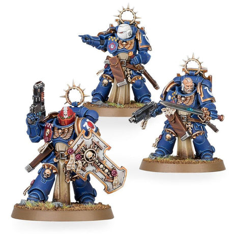 Warhammer 40,000 Space Marines: Bladeguard Veterans Miniature Set