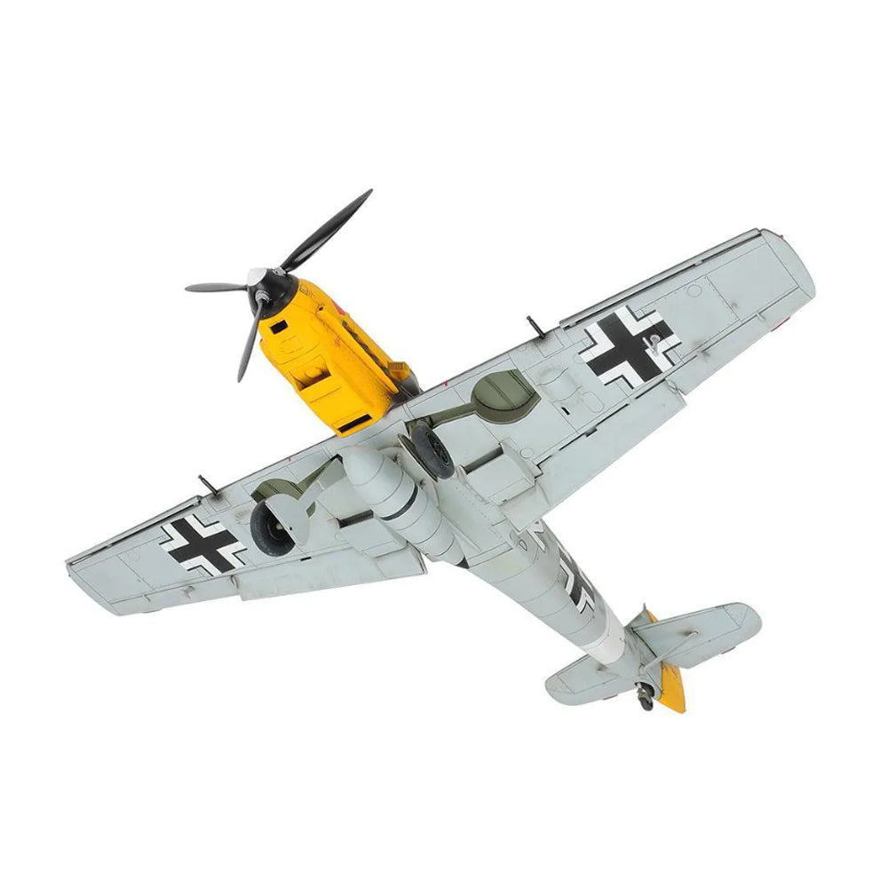 Tamiya Ger. Messerschmitt BF109E-4/7 Trop Model Kit, 1:48